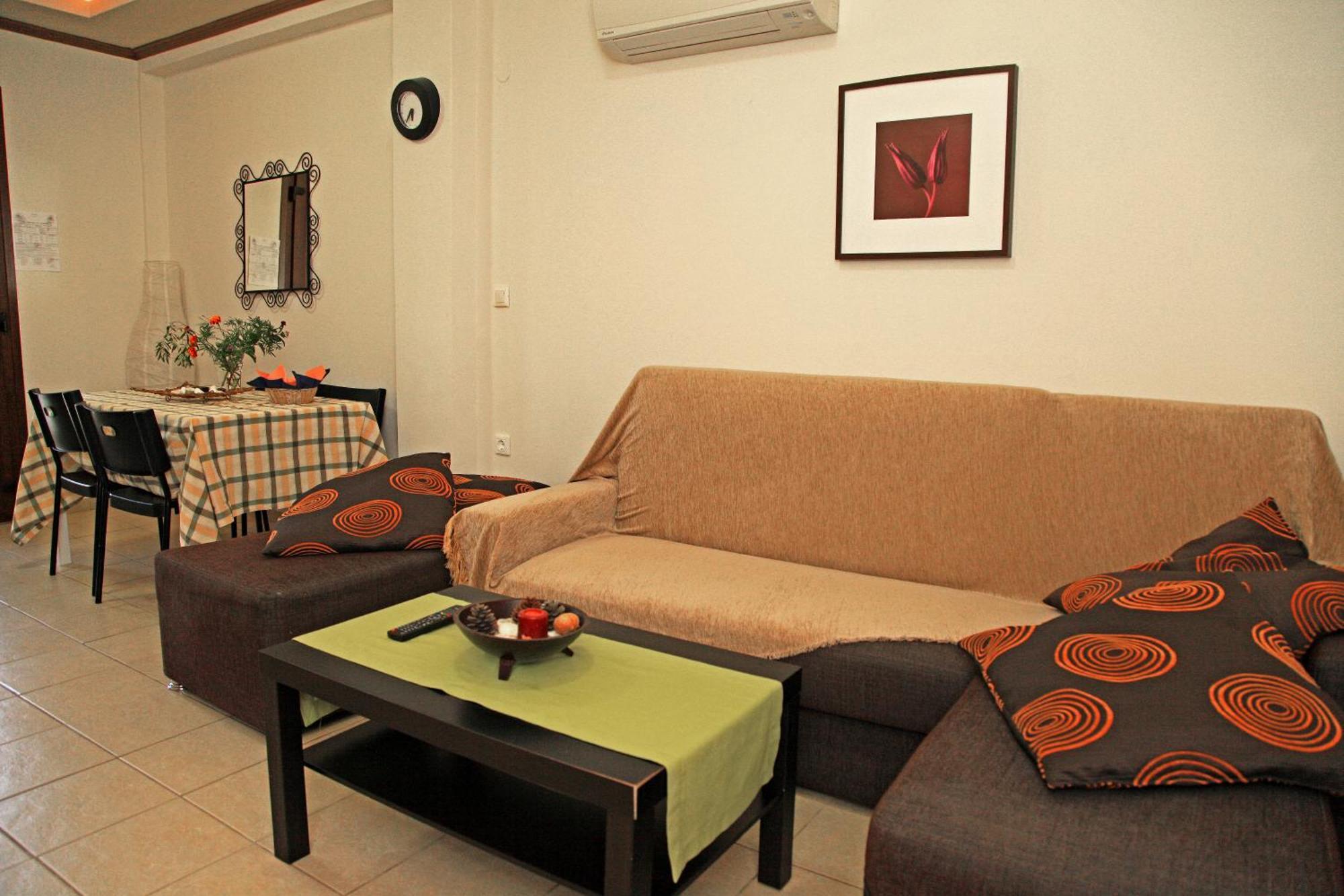Dionysus Apartments & Suites Ierissos Quarto foto